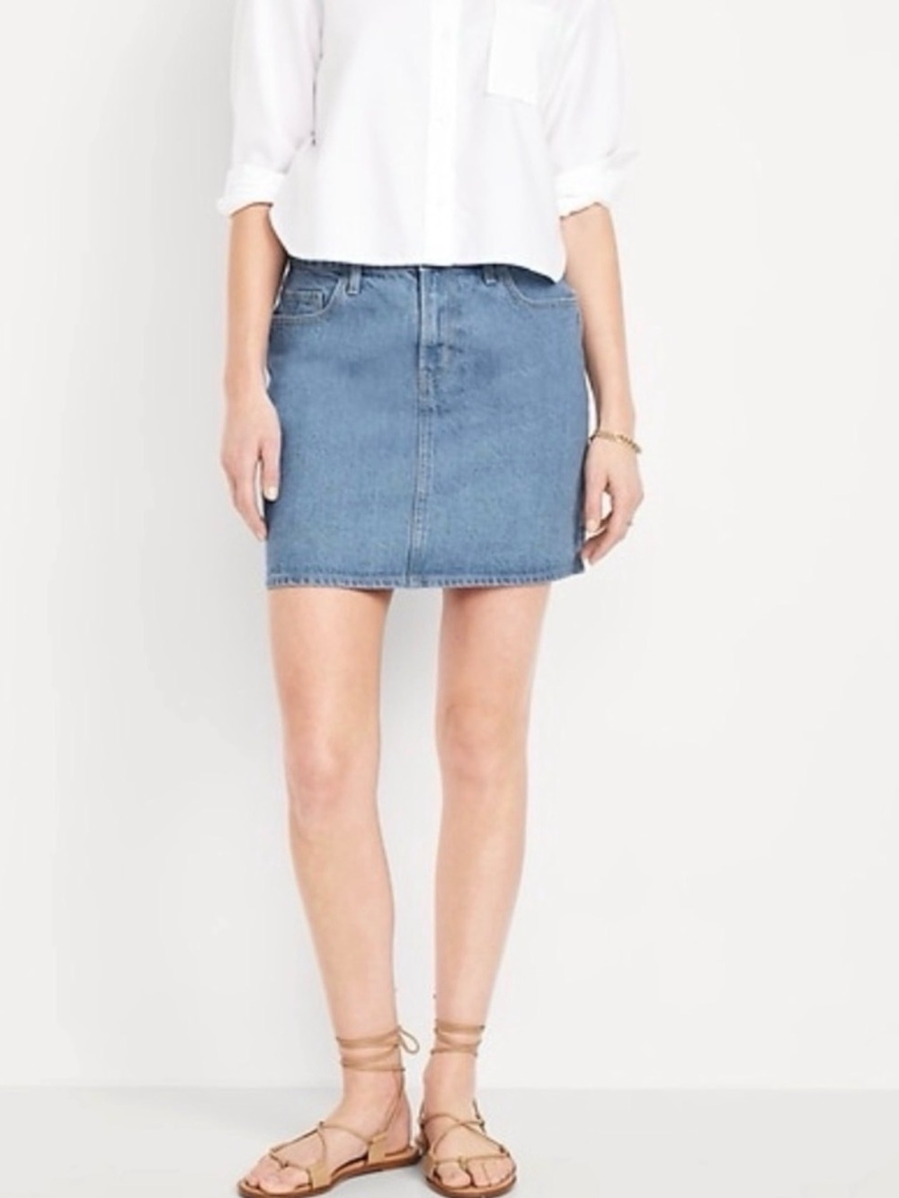 Old Navy Denim Mini Skirt in Medium Blue